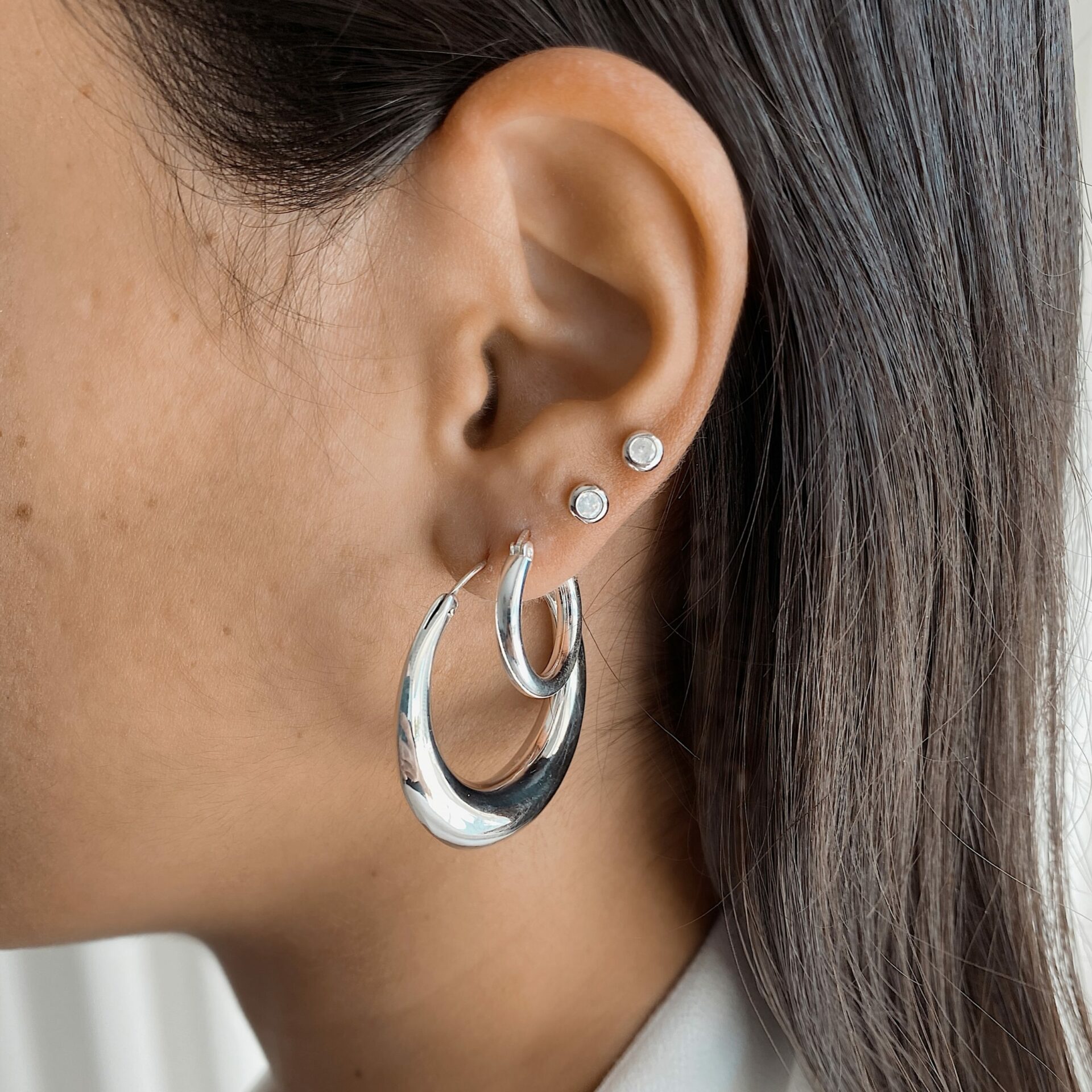 עגיל זירקון קלאסי