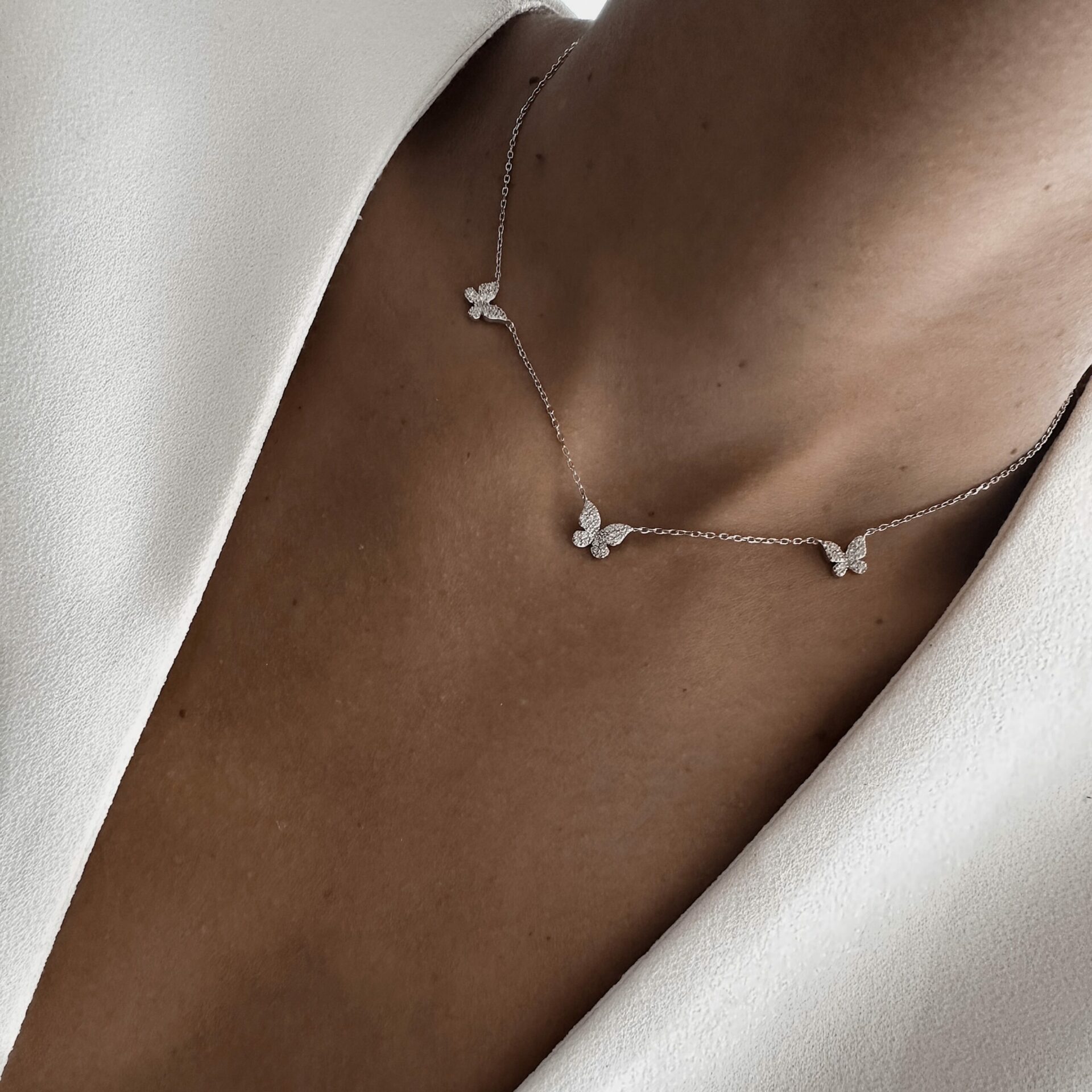 שרשרת פרפרים