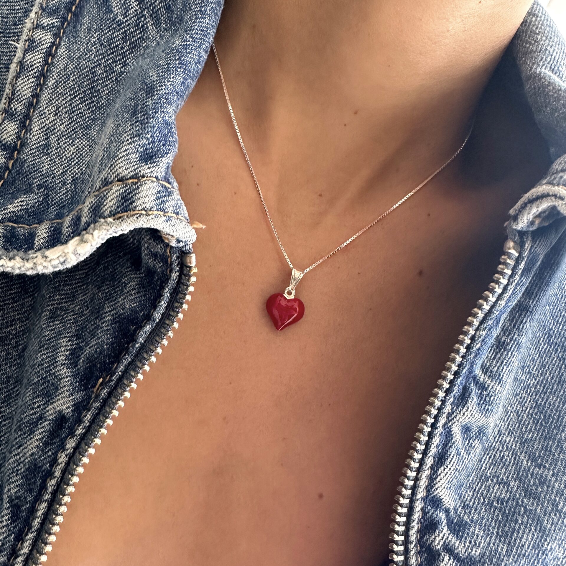 שרשרת כסף אמיתי 925 עם תליון לב אדום בוהק