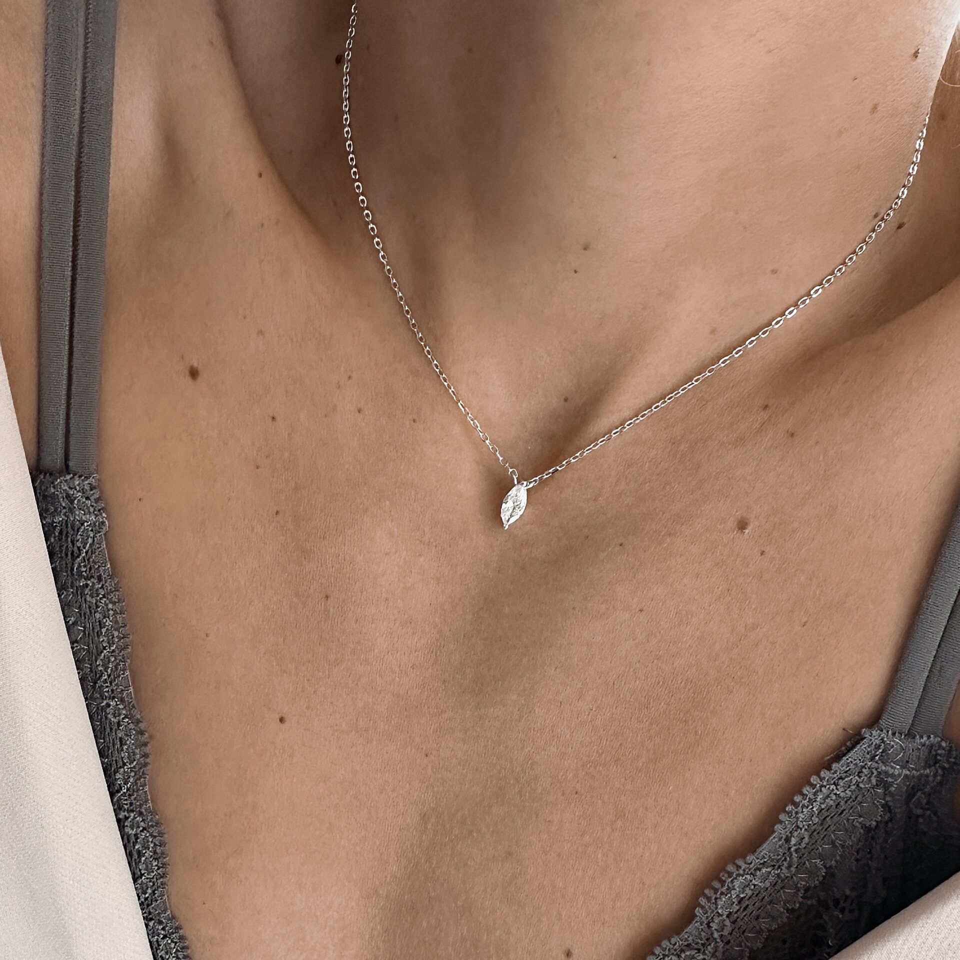 שרשרת כסף אמיתי 925 עם תליון מרקיזה משובץ זרקון