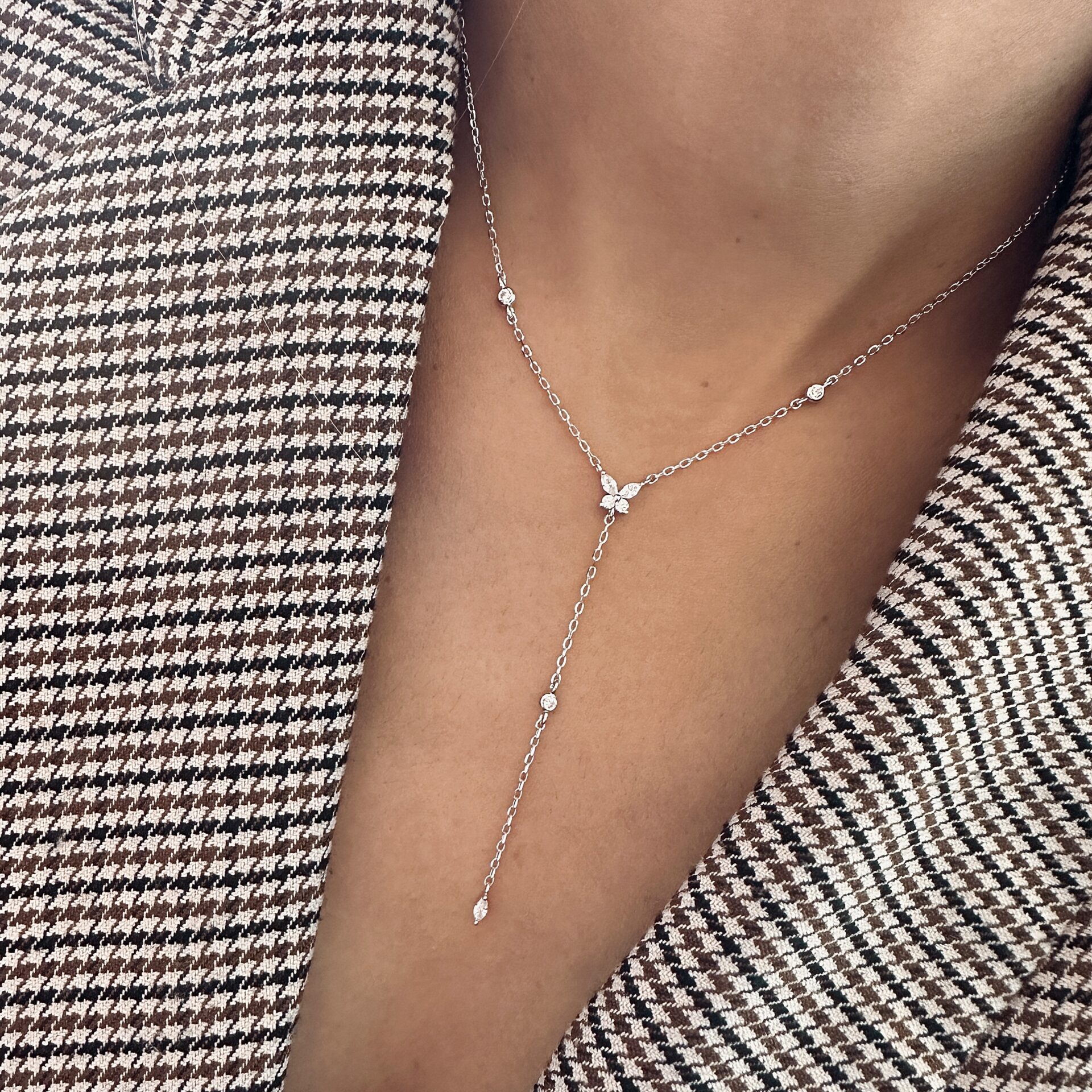 שרשרת עניבה פרפר כסף אמיתי 925 בסגנון Y עניבה פרפים עם זרקונים מנצנצים