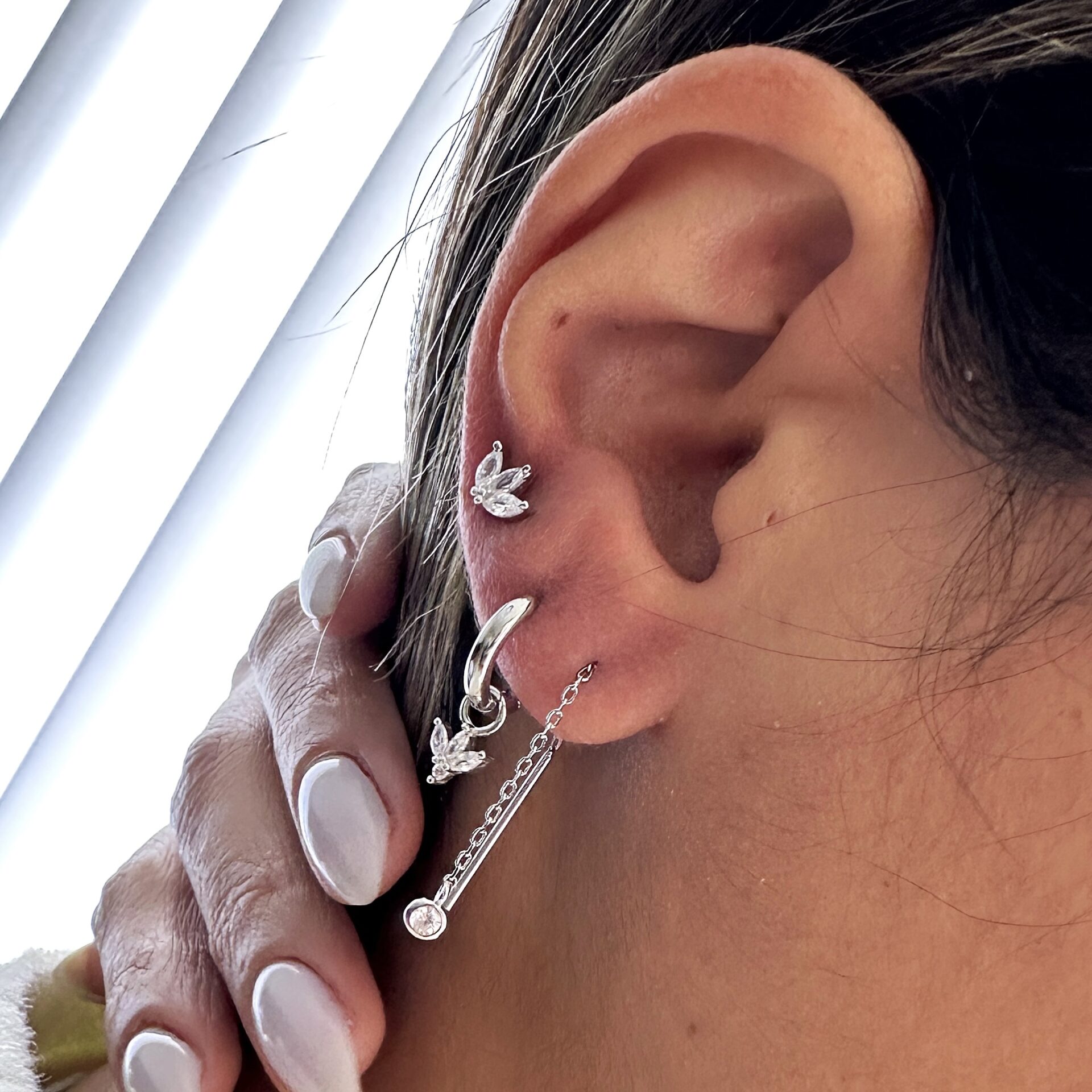 עגיל פרח לוטוס אינדיה