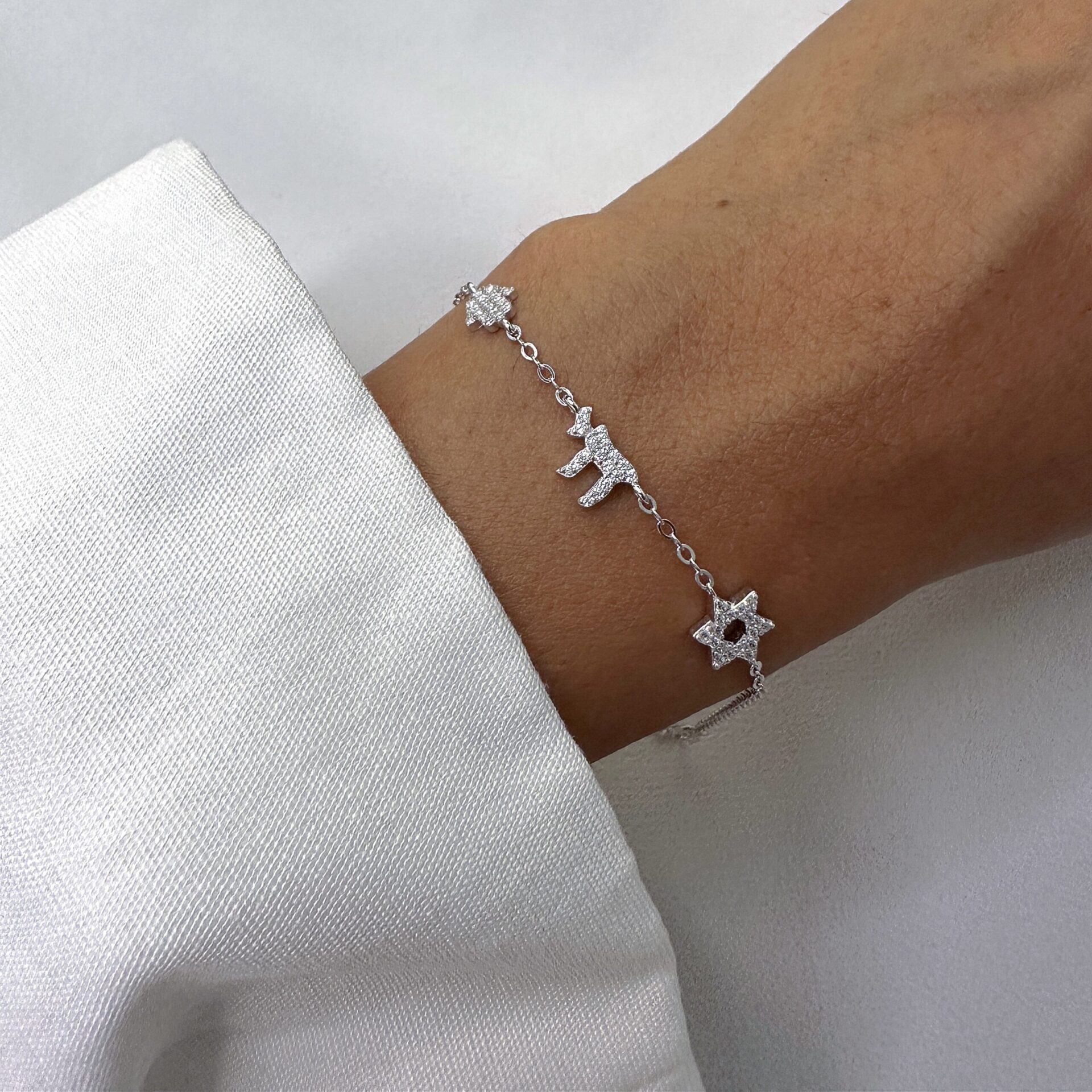 צמיד ירושלים כסף אמיתי 925 עם סמלי מגן דוד חי וחמסה משובץ זרקונים