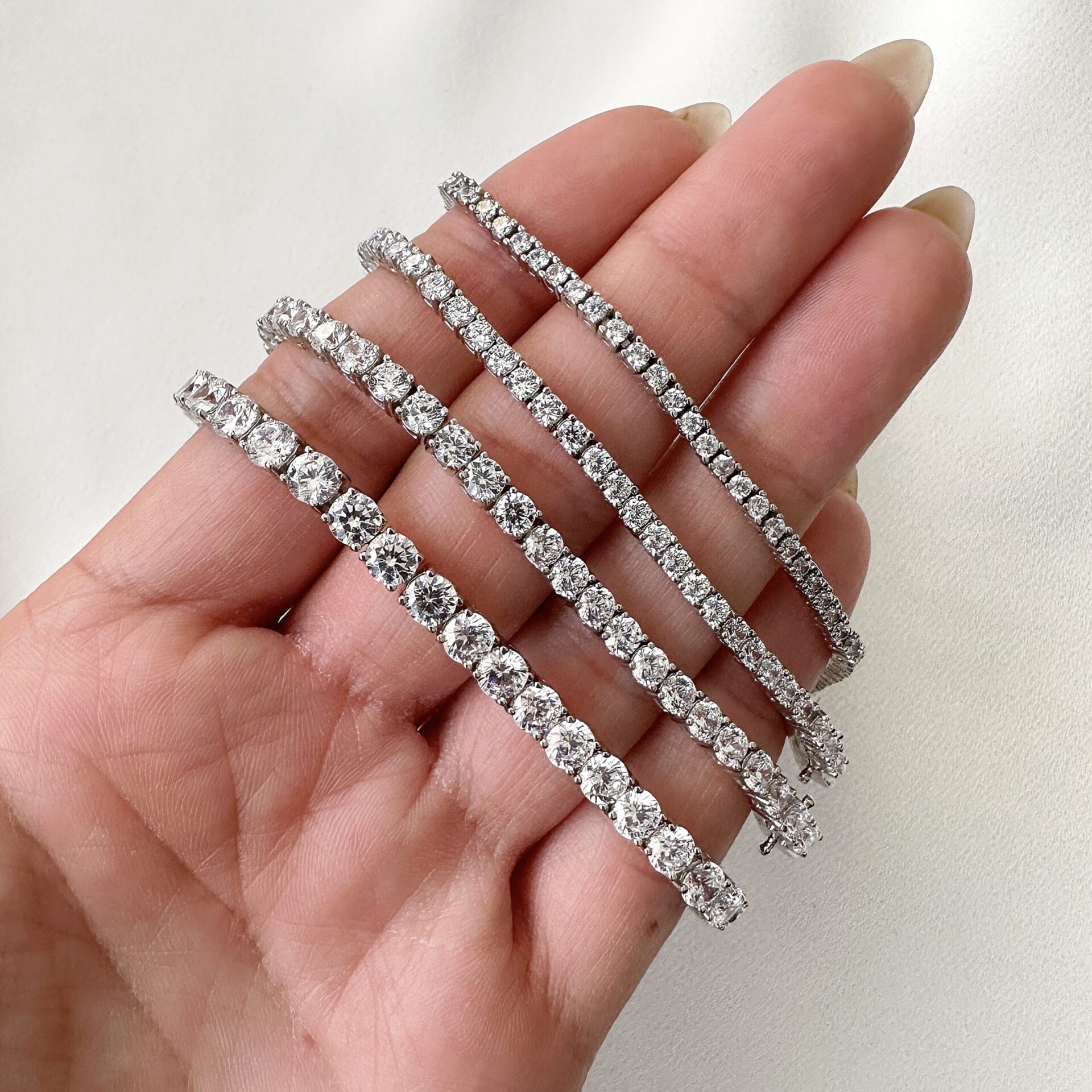 צמיד טניס אינפיניטי